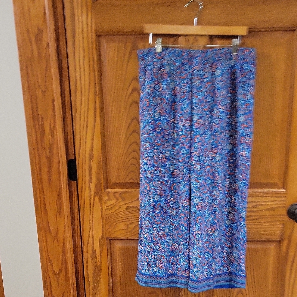 J. Jill Blue Patterned Cropped Pants